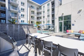 Grilling terrace & pavillion